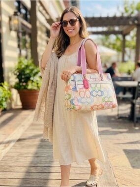 Vintage Coach Hampton Scribble Large Tote Bag Pastel Logo Canvas Leather #F11674